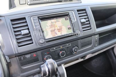 Car image 33