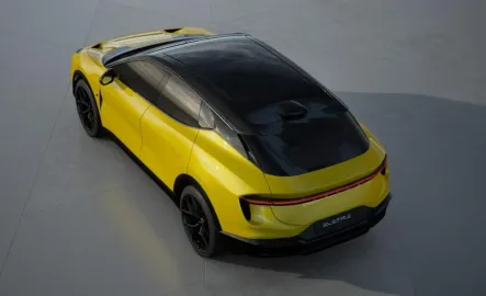 Car image 2
