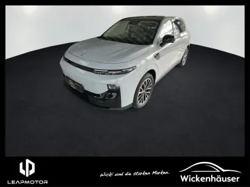 Car image 2