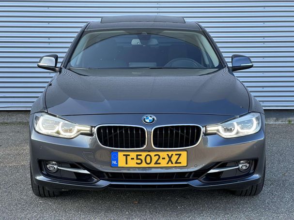 BMW 330i 185 kW image number 32