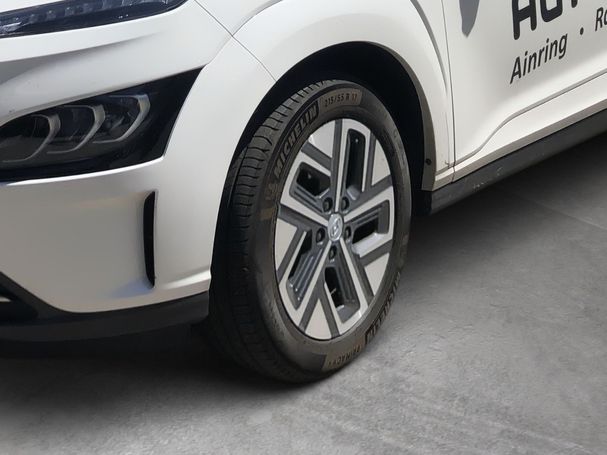 Hyundai Kona 100 kW image number 8