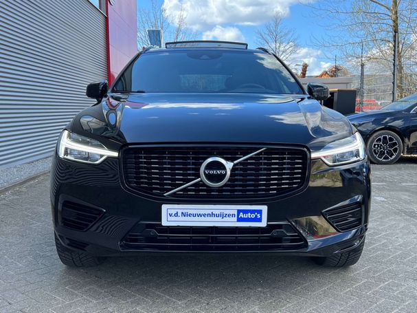 Volvo XC60 T6 Recharge AWD 250 kW image number 4