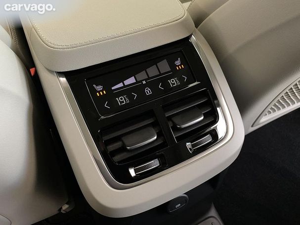 Volvo XC90 T8 Recharge AWD 335 kW image number 20