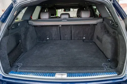 Car image 41