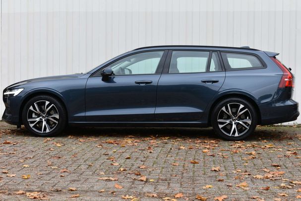 Volvo V60 B3 Essential 120 kW image number 1