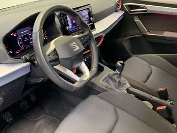 Car image 31