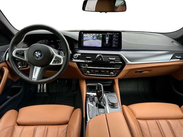 BMW 520d Touring 140 kW image number 9