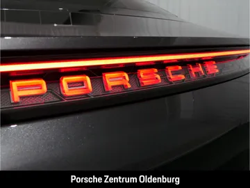 Car image 36
