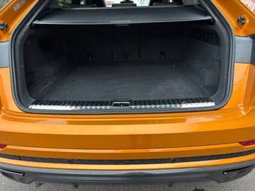 Car image 33