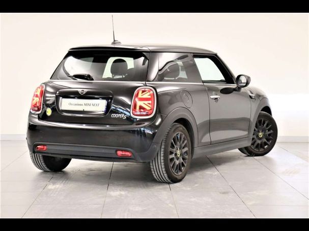 Mini Cooper SE Essential 137 kW image number 4