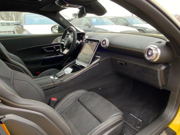 Car image 31