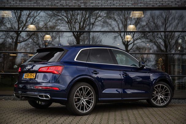 Audi Q5 55 TFSIe quattro 270 kW image number 3