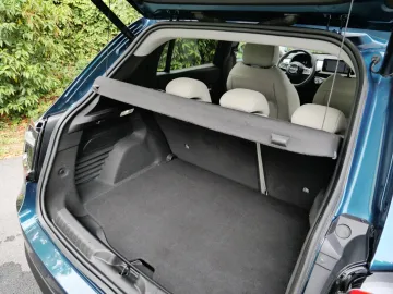 Car image 36