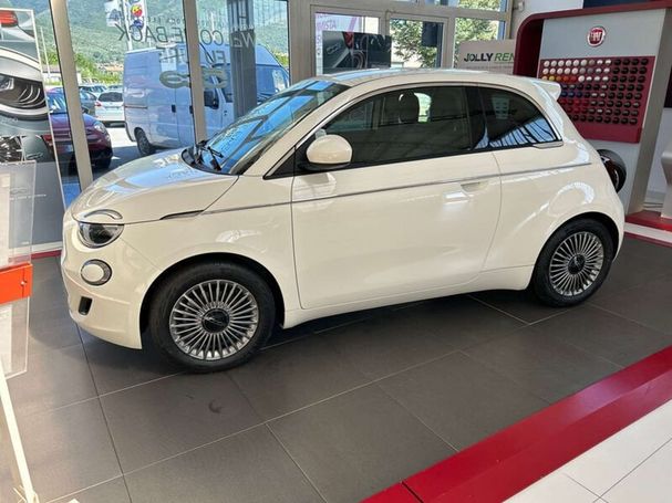 Fiat 500 e 70 kW image number 14