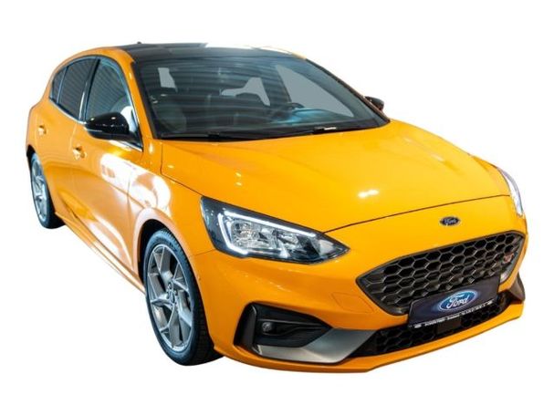 Ford Focus 2.3 ST 206 kW image number 2