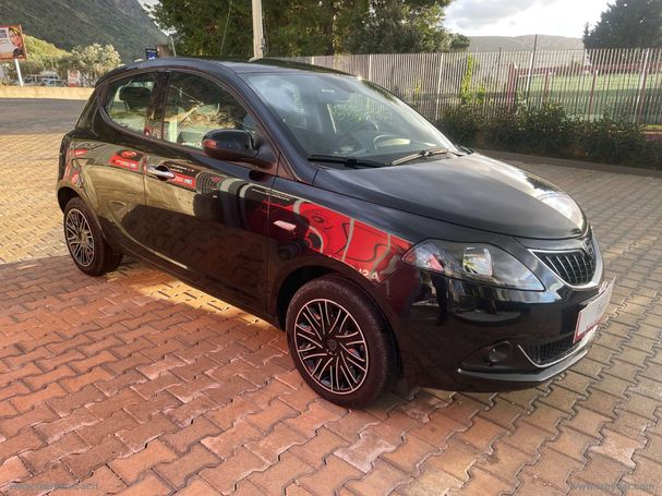 Lancia Ypsilon 51 kW image number 2