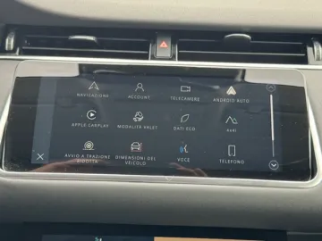 Car image 28