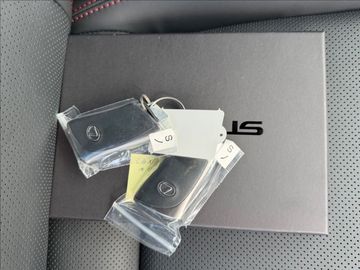 Car image 48