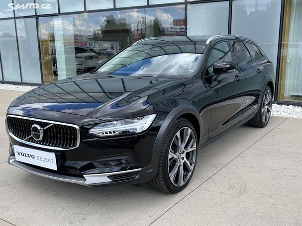 Volvo V90 Cross Country AWD B5 173 kW image number 1