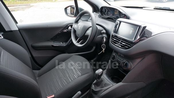 Peugeot 208 PureTech 82 61 kW image number 20