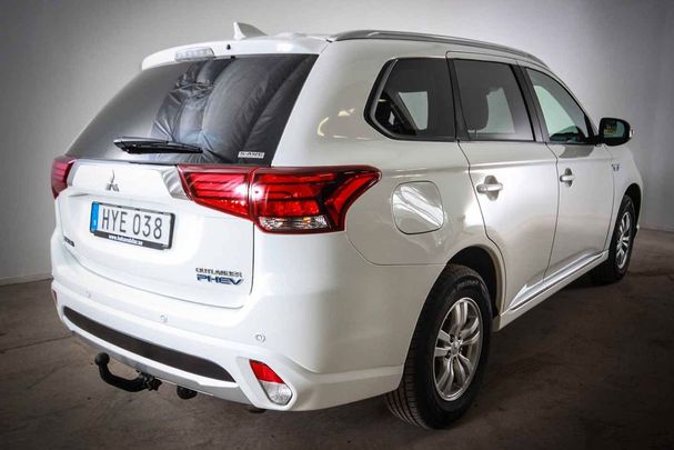 Mitsubishi Outlander 149 kW image number 2