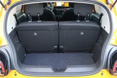 Car image 29