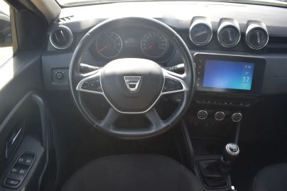 Car image 22