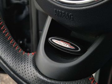 Car image 37