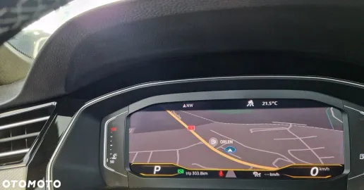 Car image 33