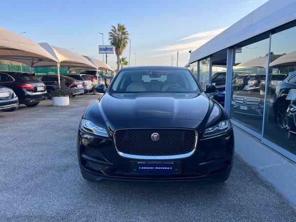 Jaguar F-Pace AWD Prestige 132 kW image number 6