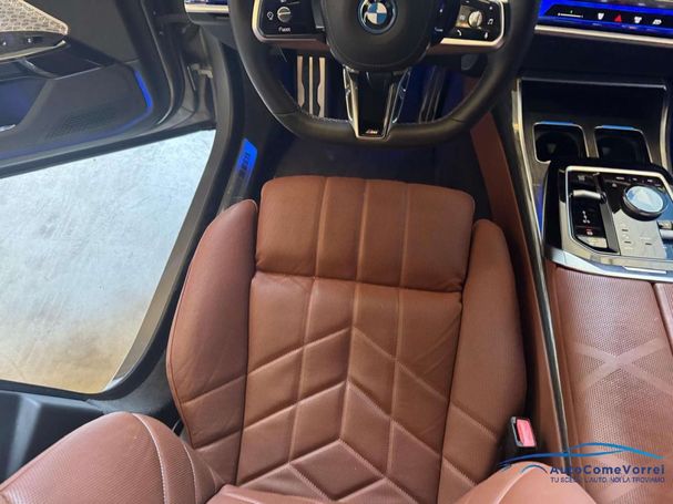 BMW M760e xDrive 420 kW image number 8