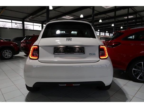 Fiat 500 e 87 kW image number 3