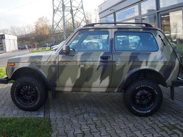 Lada Niva 4x4 61 kW image number 10