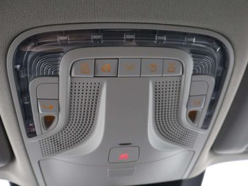 Car image 36