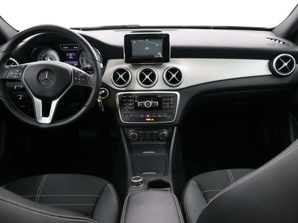 Mercedes-Benz GLA 200 115 kW image number 8