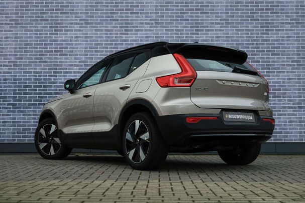 Volvo XC40 Single Motor Extended Range Core 185 kW image number 1