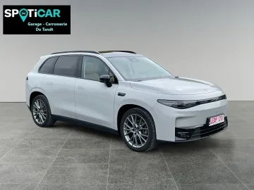 Car image 2