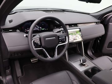 Car image 32