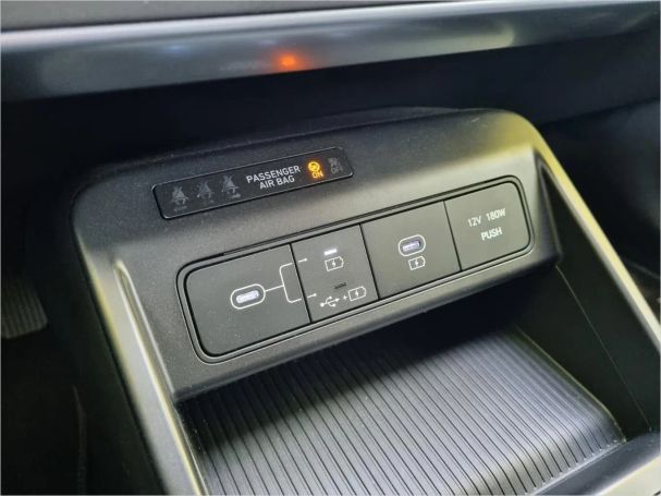 Hyundai Kona Electric 160 kW image number 22