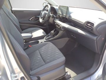 Car image 15