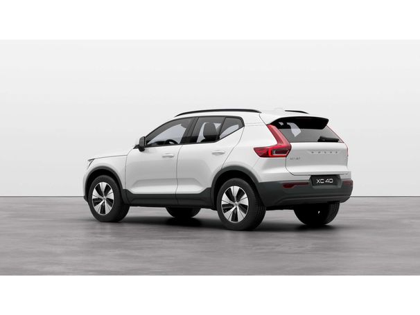 Volvo XC40 T2 Core 95 kW image number 7