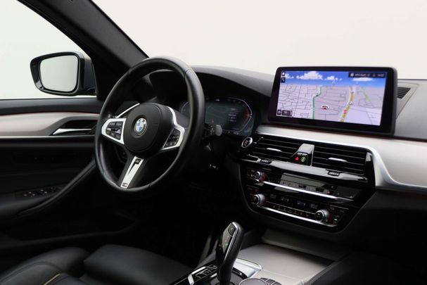 BMW 520i Touring 135 kW image number 34