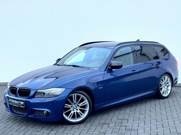 BMW 320i Touring M Sport 125 kW image number 1