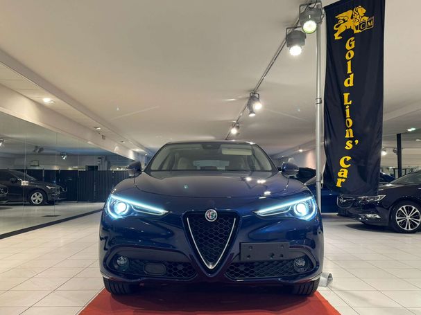 Alfa Romeo Stelvio 2.2 Q4 154 kW image number 3