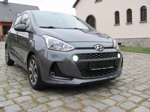 Hyundai i10 1.0 Passion 49 kW image number 3