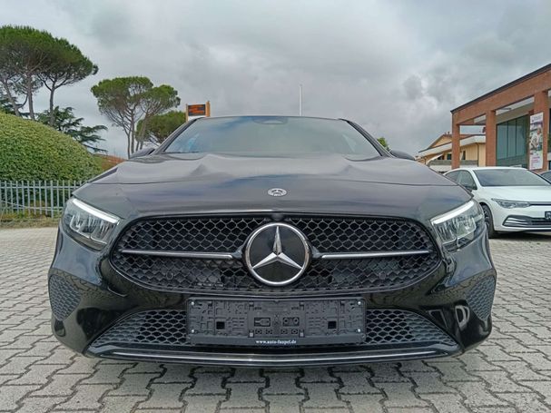 Mercedes-Benz A 180 100 kW image number 2