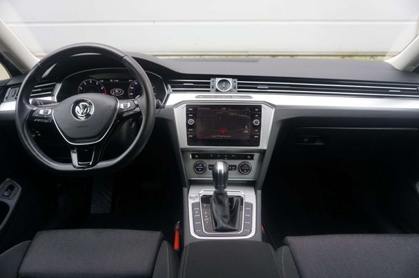 Volkswagen Passat 1.5 TSI Comfortline DSG 110 kW image number 5