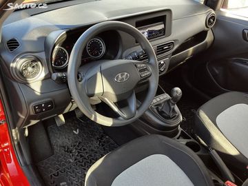 Car image 12