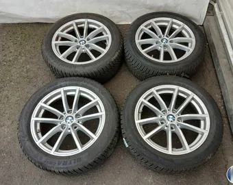 Car image 36