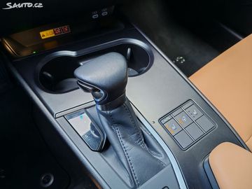 Car image 29